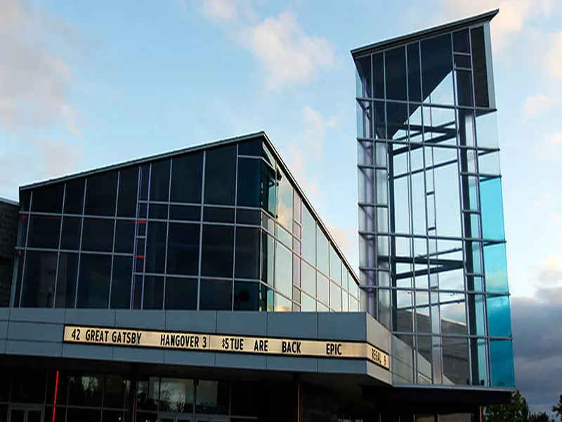 Cinéma de structure en acier