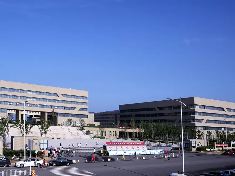 Quels sont les principaux défis de la construction de la structure en acier?